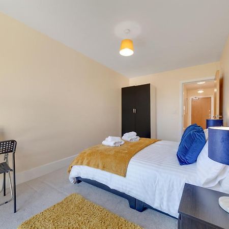 Flourish Apartments - Mulberry House - Tottenham London Ngoại thất bức ảnh